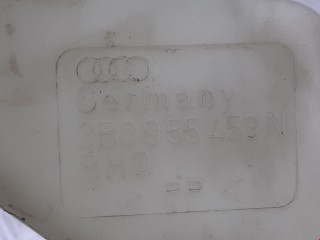 Бачок омывателя, ориг. номер 3B0955453N, 3B0955453T, Volkswagen Passat 1988-1997