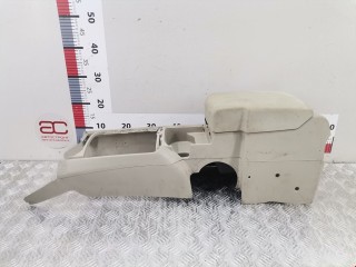 Подлокотник, ориг. номер 1BJ001J3AB, Jeep Commander 2005-2010