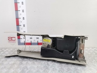 Подлокотник, ориг. номер 1BJ001J3AB, Jeep Commander 2005-2010