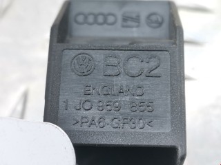 Кнопка стеклоподъемника, ориг. номер 1J0959855, 3B0959855B, Volkswagen Passat 1996-2001