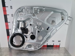 Стеклоподъемник электрический задний правый Hyundai Santa Fe 2004-2012