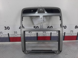 Рамка под магнитолу, ориг. номер 9634505077, 821181, Peugeot 307 2001-2005