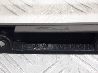 Рамка под магнитолу, ориг. номер 9634505077, 821181, Peugeot 307 2001-2005