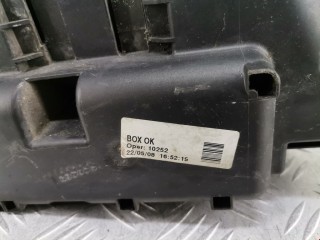 Блок предохранителей, ориг. номер 13185559, Opel Corsa 2006-2011