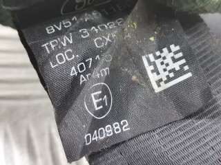 Ремень безопасности передний правый, ориг. номер 8V51A611B68AG, Ford Fiesta 2008-2013