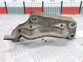Кронштейн двигателя Opel Astra 2006-2014