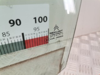 Стекло двери передней левой, ориг. номер 9201H3, Citroen C5 2000-2004