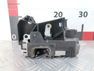 Замок двери передней правой, ориг. номер 24444016, Opel Astra 1994-2002
