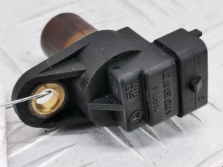 Датчик распредвала, ориг. номер A0031539728, Mercedes A W168 2001-2004