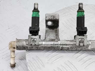 Форсунка, ориг. номер 98MF-9F593-BB, Ford Focus 2001-2005