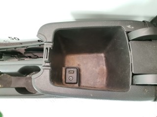 Подлокотник, ориг. номер 39017464, Opel Astra 2012-2018