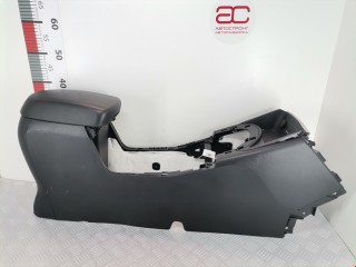 Подлокотник Kia Sportage 2010-2014