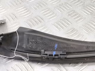 Молдинг стекла лобового, ориг. номер 31335865, Volvo V60 2013-2019