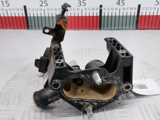 Фланец (тройник) системы охлаждения, Ford C-Max 2007-2010