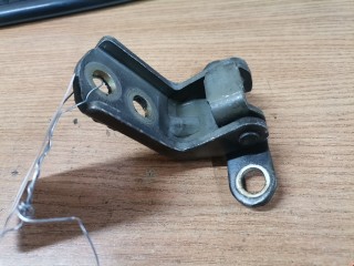 Петля двери задней правой Nissan Primera 1999-2002