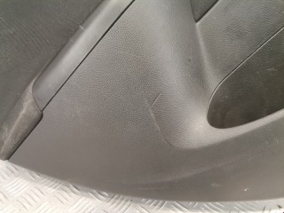 Обшивка двери задней левой (дверная карта), Opel Astra 2012-2018