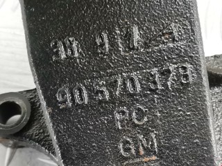 Кронштейн двигателя, ориг. номер 90570378, Opel Astra 1994-2002