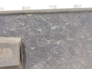 Молдинг двери передней правой, ориг. номер 7700433054, Renault Scenic 1999-2003