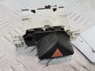 Кнопка аварийной сигнализации Ford Focus 2001-2005