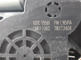 Стеклоподъемник электрический задний правый, ориг. номер G22C5958X, GJ6A72590F, Mazda 2 2003-2005