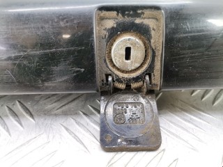 Ручка крышки багажника, ориг. номер 9152288, 9152287, Volvo S70 1996-2000