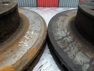 Диск тормозной передний, ориг. номер 435120K070, Toyota Hilux 2005-2008