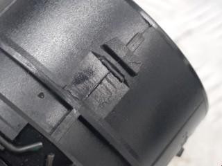Дефлектор обдува салона, ориг. номер 7361079J00, Suzuki SX4 2006-2014