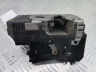 Замок двери передней правой, ориг. номер 9199835, 14261Z00, Opel Astra 1994-2002