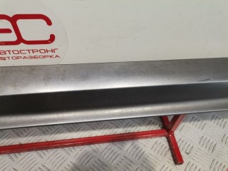 Молдинг двери передней правой, Audi A8 2002-2005