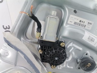Стеклоподъемник передний правый, ориг. номер 824021F010, 834801F090, Kia Sportage 1993-2006