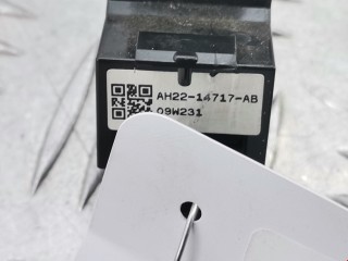 Кнопка стеклоподъемника, ориг. номер YUD501070PVJ, AH2214717, Land Rover Range Rover Sport 2005-2009