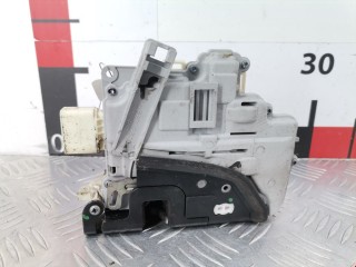 Замок двери передней правой, ориг. номер 8J2837016A, Volkswagen Touareg 2010-2014