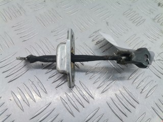 Ограничитель открывания двери, ориг. номер 686300K020, Toyota Hilux 2005-2008