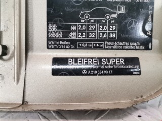 Лючок топливного бака, ориг. номер A2105849017, Mercedes A W169 2004-2008