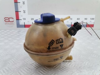 Бачок расширительный Volkswagen Bora 1998-2005