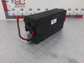 Блок предохранителей, ориг. номер YQE500250, 301047500, Land Rover Discovery 2002-2004