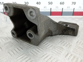 Кронштейн двигателя, ориг. номер 4H226037AA, KKU500590, Land Rover Range Rover Sport 2005-2009