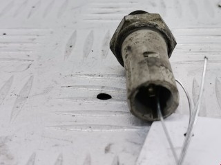 Датчик давления масла, ориг. номер 8200671279, Renault Megane 1999-2003