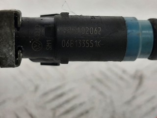 Форсунка, ориг. номер 06B133551K, Audi A4 1999-2001