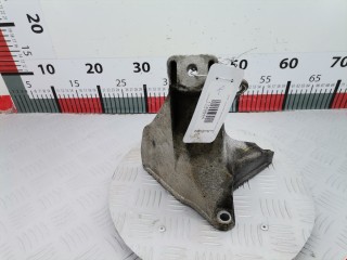 Кронштейн двигателя, ориг. номер 8D0199308AG, 8E0199305A, Volkswagen Passat 1996-2001