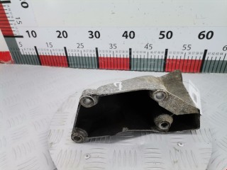 Кронштейн двигателя, ориг. номер 8D0199307, 8D0199305, Volkswagen Passat 1996-2001