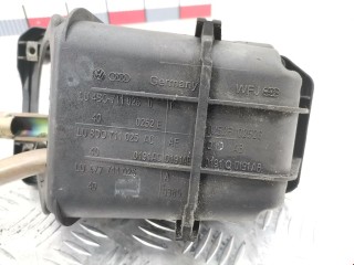 Кулиса, ориг. номер 8D0711055M, Volkswagen Passat 1996-2001