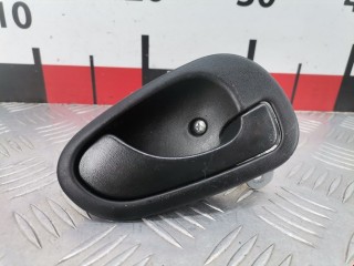 Ручка внутренняя задняя правая, ориг. номер MR915326, Mitsubishi Carisma 1999-2004