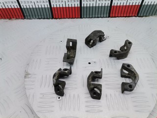 Скоба (кронштейн) крепления форсунки, ориг. номер 13537792722, BMW 7 E65/E66 2005-2008