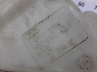 Бачок омывателя, ориг. номер 3B0955453T, Volkswagen Passat 1996-2001