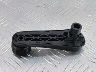 Ручка стеклоподъемника, ориг. номер 3A0837581, 3A0837581B, Volkswagen Passat 1988-1997