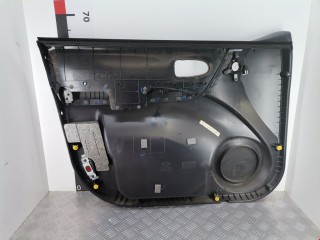 Обшивка двери передней правой (дверная карта), ориг. номер P8232017010, Hyundai Matrix 2005-2008