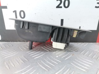 Кнопка стеклоподъемника, ориг. номер 8200060046, Renault Laguna 1998-2001