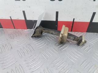 Ограничитель открывания двери задней, ориг. номер 80430BU000, Nissan Almera Tino 2003-2006