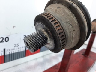 Полуось передняя правая (приводной вал, ШРУС), ориг. номер 4B0407271P, Audi A6 1997-2001